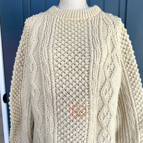 Killarney Wool Hand Knit Sweater Unisex - Picture 7 of 7